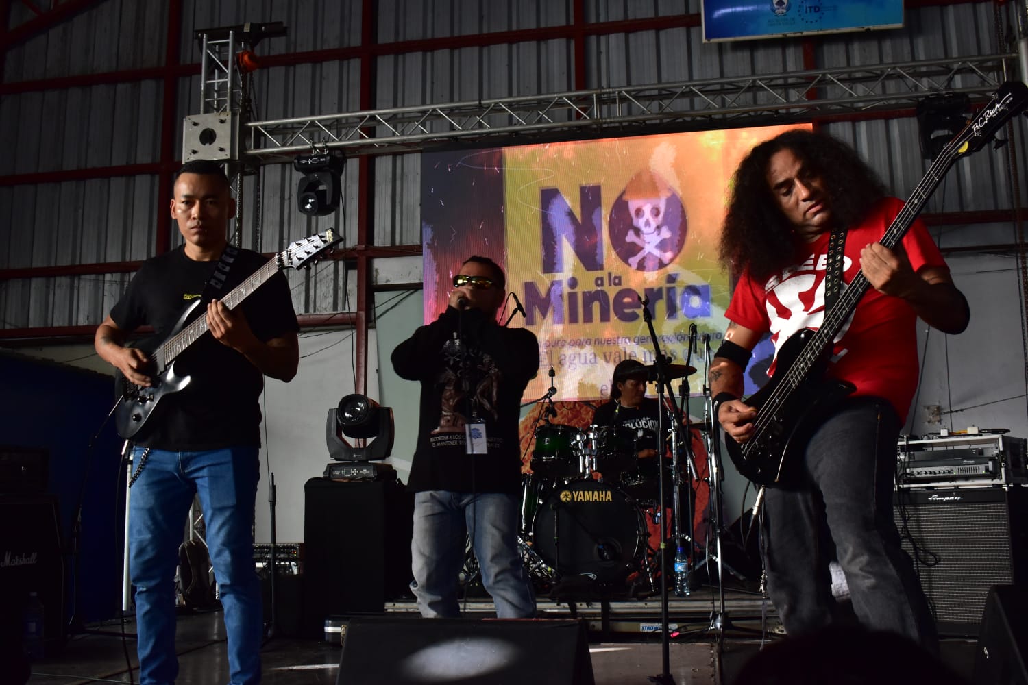Imagen de banda Falsas Doctrinas