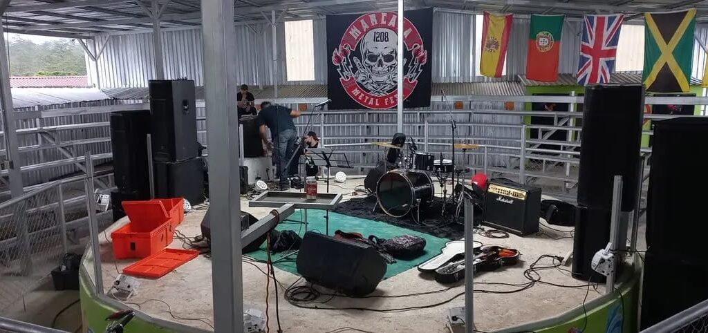 photo_firts_backline_MMF